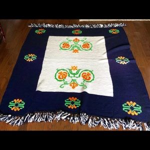 VINTAGE 80x60’ BEAUTIFUL AFGHAN BLANKET